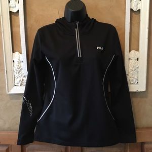 Hooded pull over